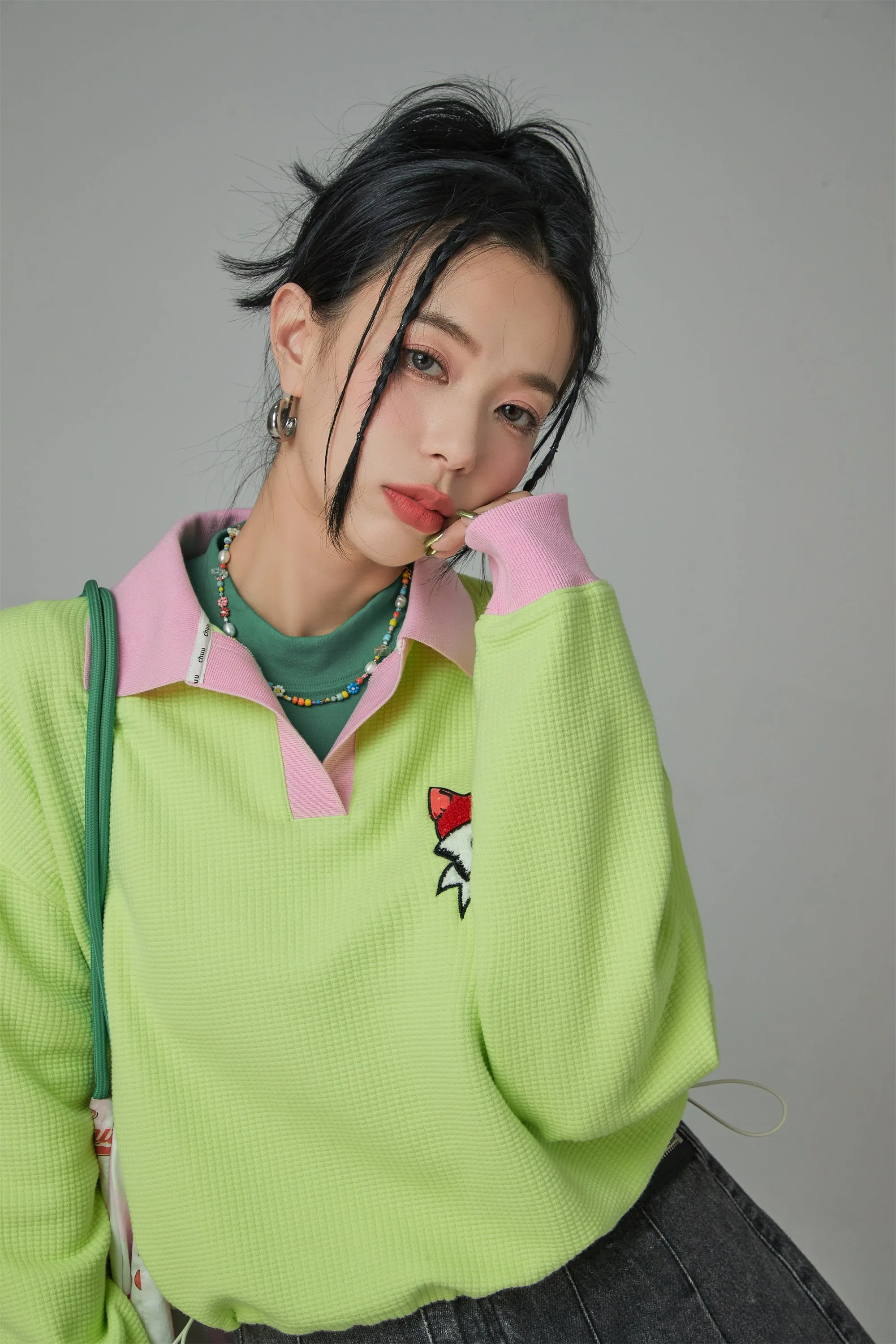 Relaxing Day Chuu Heart Embroidery Sweater